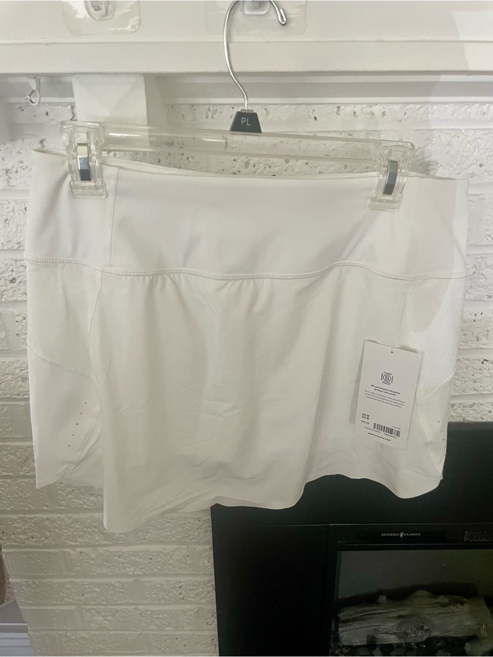 NWT - Athleta Run With It 14” Skort
